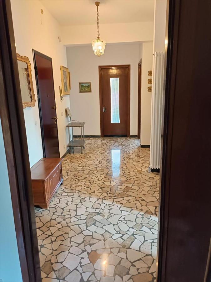 Appartamento Doppi Bagni Sei Posti Letto Viverone Exteriör bild