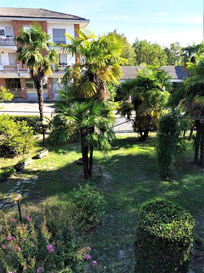 Appartamento Doppi Bagni Sei Posti Letto Viverone Exteriör bild