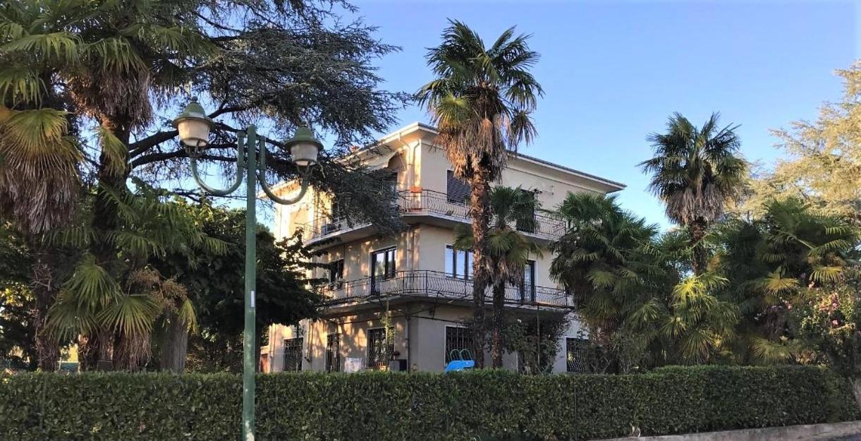 Appartamento Doppi Bagni Sei Posti Letto Viverone Exteriör bild